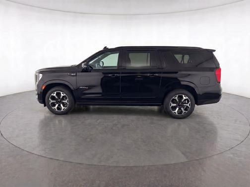 Onyx Black 2025 GMC Yukon XL AT4 4WD