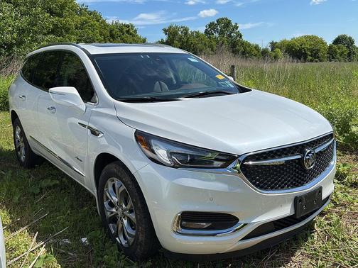 White Frost Tricoat 2021 Buick Enclave AWD Avenir