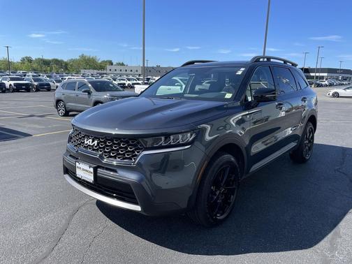Gravity Grey 2023 Kia Sorento S