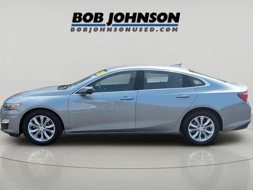 Sterling Gray Metallic 2023 Chevrolet Malibu FWD 1LT