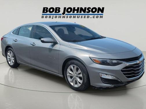 Sterling Gray Metallic 2023 Chevrolet Malibu FWD 1LT