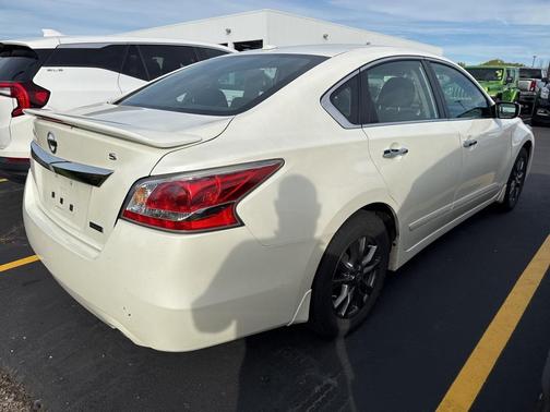 2015 Nissan Altima 2.5 S