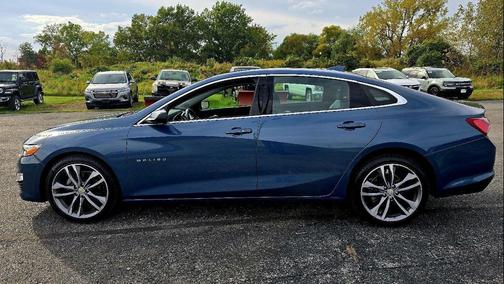 Lakeshore Blue Metallic 2024 Chevrolet Malibu FWD 2LT
