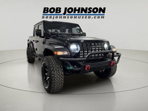 Black Clearcoat 2020 Jeep Gladiator Sport S