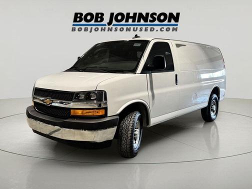 2024 Chevrolet Express 2500 Work Van