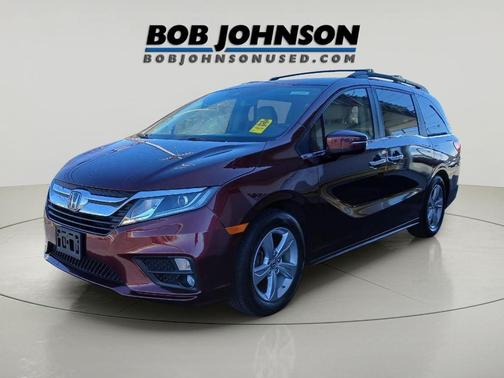 Deep Scarlet Pearl 2019 Honda Odyssey EX-L