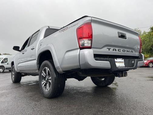 2016 Toyota Tacoma SR5