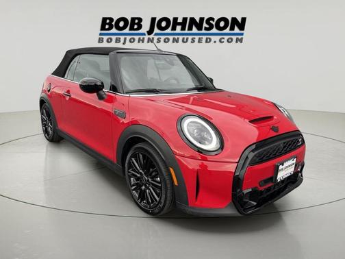 Chili Red 2024 MINI Convertible Cooper S