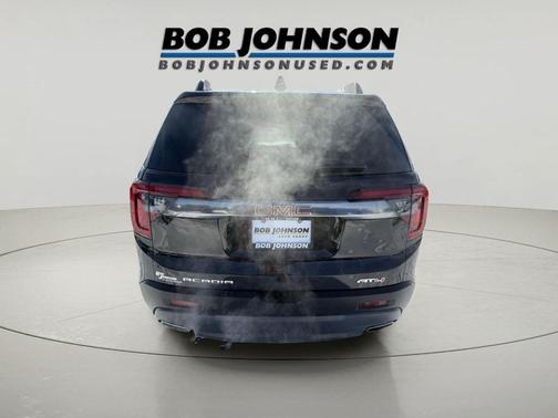 2023 GMC Acadia AWD AT4