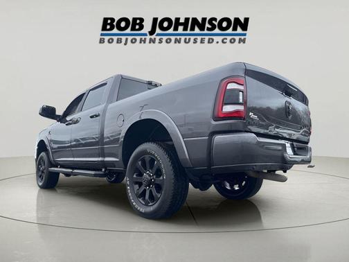 2022 RAM 2500 Laramie Crew Cab 4x4 6'4' Box