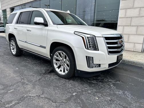 White Diamond Tricoat 2015 Cadillac Escalade Premium