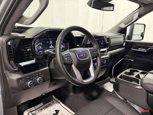 2024 GMC Sierra 2500 SLE