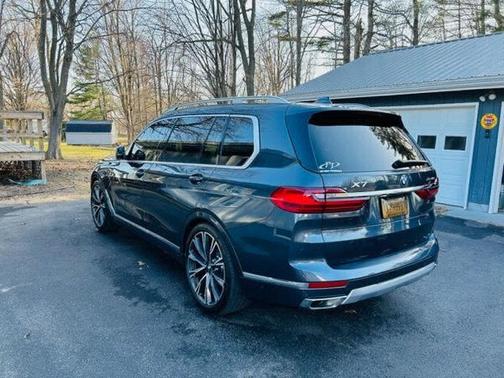 2020 BMW X7 xDrive40i