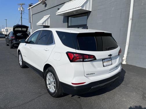 Summit White 2024 Chevrolet Equinox 1LT