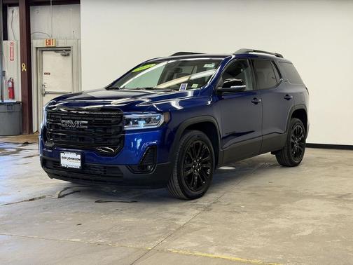 Ultra Blue Metallic 2023 GMC Acadia AWD SLT