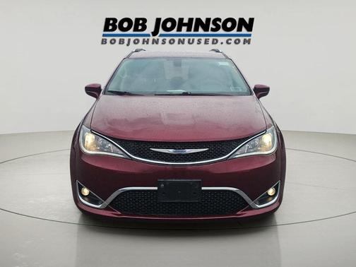 2018 Chrysler Pacifica Touring-L