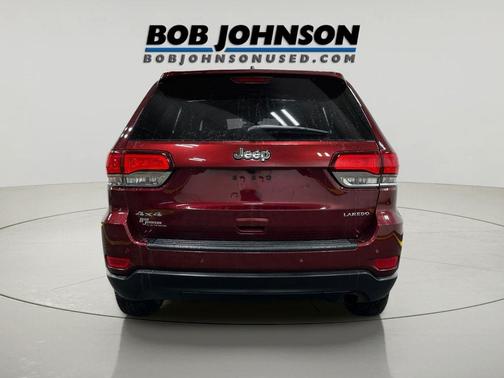 2020 Jeep Grand Cherokee Laredo