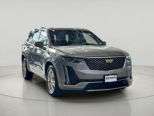 Argent Silver Metallic 2023 Cadillac XT6 Luxury AWD