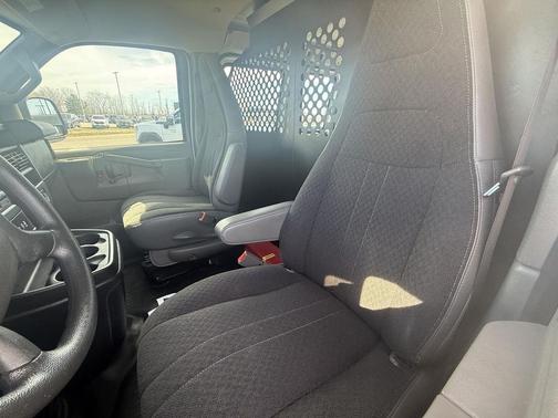 2020 GMC Savana 2500 Work Van