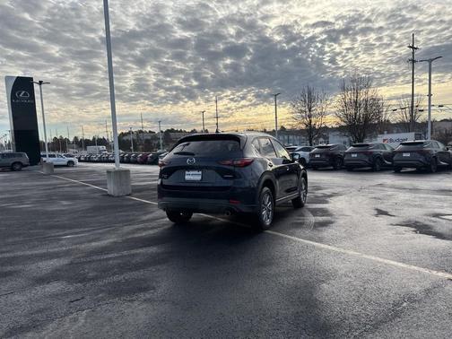 2022 Mazda CX-5 2.5 S Preferred Package