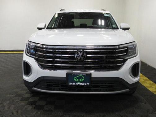 2024 Volkswagen Atlas 2.0T SE w/Technology 4MOTION