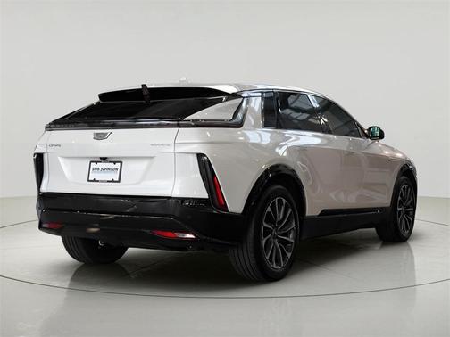 2024 Cadillac LYRIQ Sport