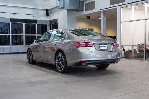 2022 Chevrolet Malibu FWD Premier