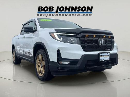 2025 Honda Ridgeline Black