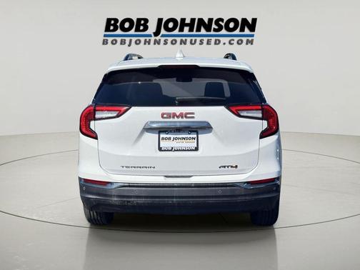 Summit White 2023 GMC Terrain AWD AT4