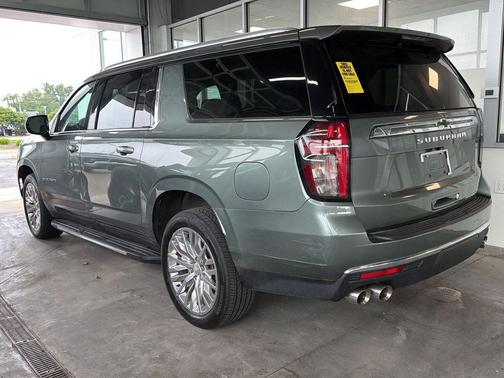 Silver Sage Metallic 2023 Chevrolet Suburban Premier