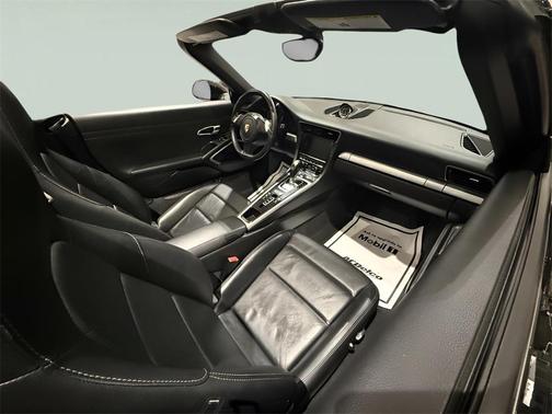 2013 Porsche 911 Carrera