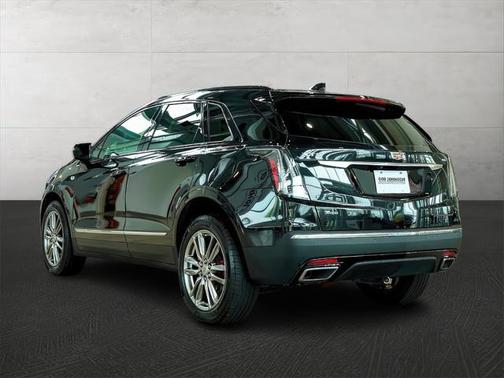 2022 Cadillac XT5 Sport