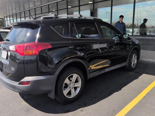 2013 Toyota RAV4 XLE