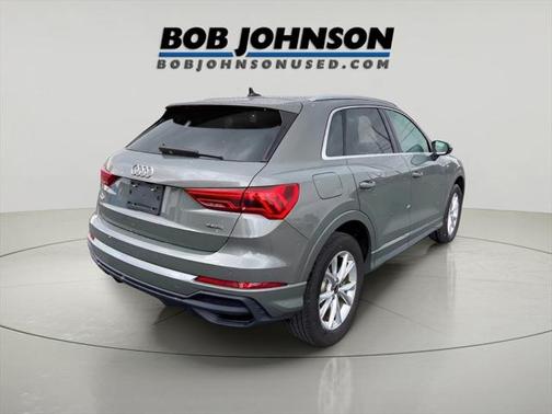2024 Audi Q3 Premium 45 TFSI S line quattro Tiptronic