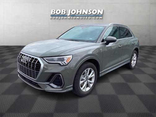 2024 Audi Q3 Premium 45 TFSI S line quattro Tiptronic
