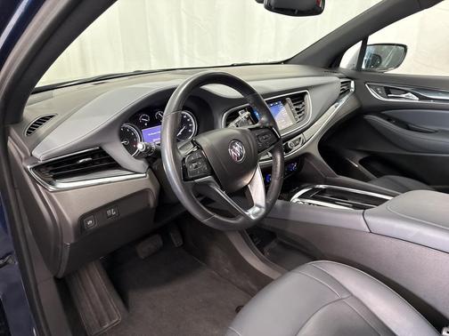 2023 Buick Enclave Essence AWD