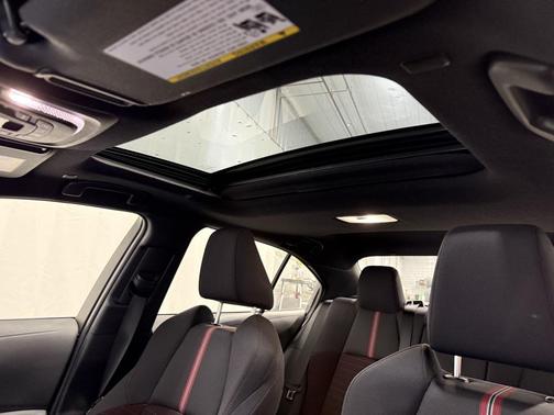 2023 Toyota Corolla Hybrid SE Infrared