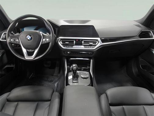 2019 BMW 330 xDrive