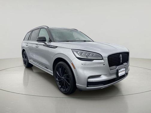Silver Radiance Metallic Clearcoat 2023 Lincoln Aviator Reserve AWD