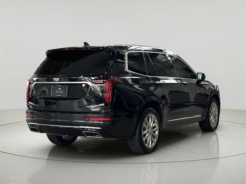 2023 Cadillac XT6 Premium Luxury AWD