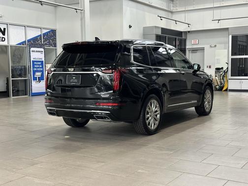 2023 Cadillac XT6 Premium Luxury AWD