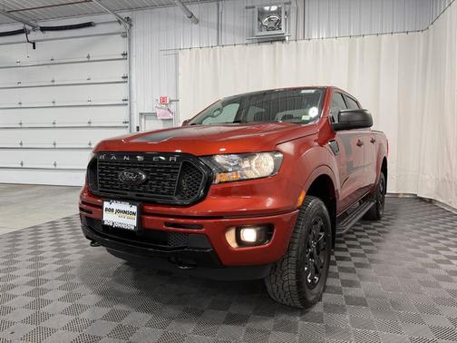 Hot Pepper Red Metallic Tinted Clearcoat 2023 Ford Ranger XLT