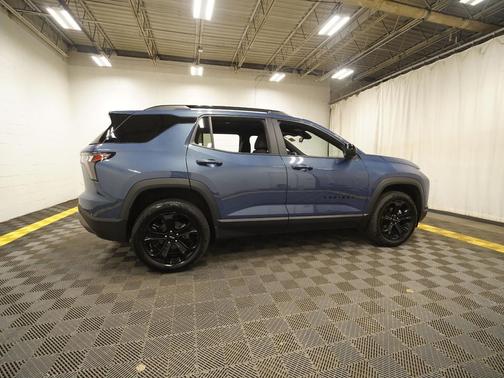 Lakeshore Blue Metallic 2025 Chevrolet Equinox 1LT