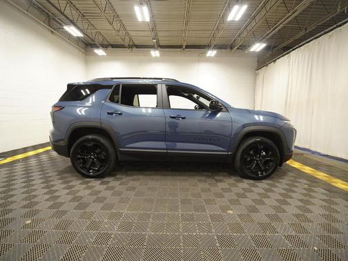 Lakeshore Blue Metallic 2025 Chevrolet Equinox 1LT