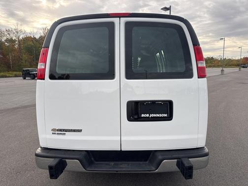 2023 Chevrolet Express 2500 RWD 2500 Regular Wheelbase WT