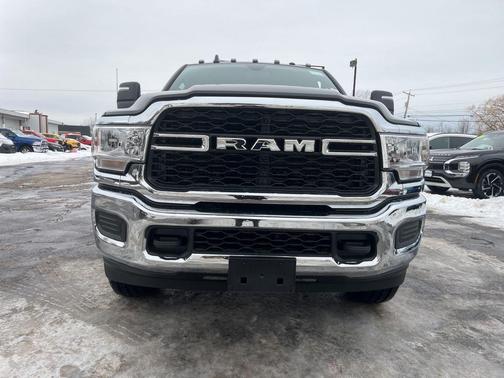 2024 RAM 2500 Tradesman Regular Cab 4x4 8' Box