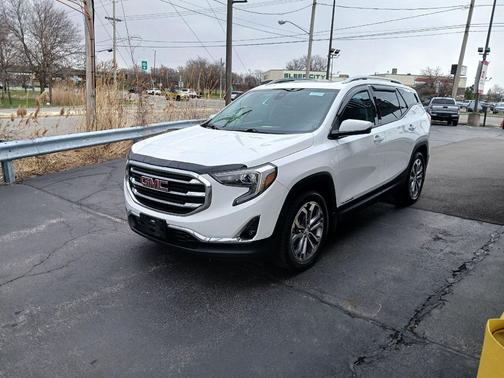 Summit White 2019 GMC Terrain SLT
