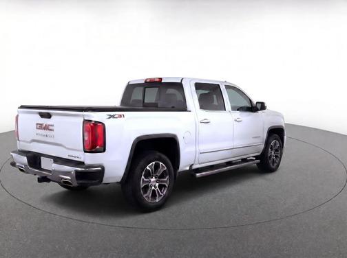 Summit White 2020 GMC Sierra 1500 SLE