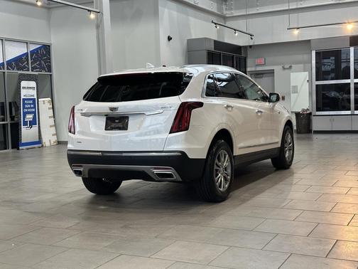2023 Cadillac XT5 Premium Luxury