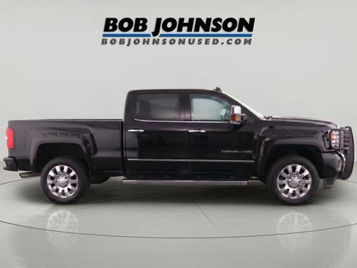 Onyx Black 2018 GMC Sierra 2500 Denali